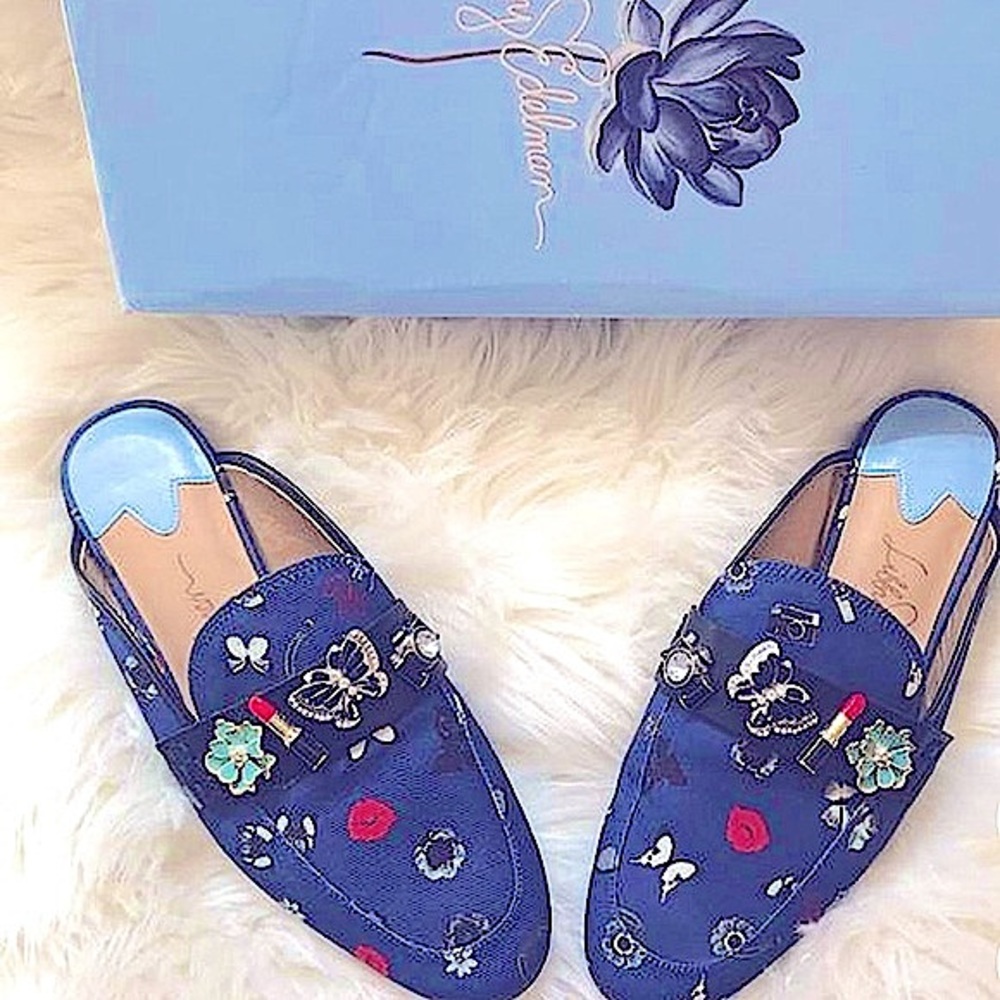Adorable Blue Loafers 💄💙